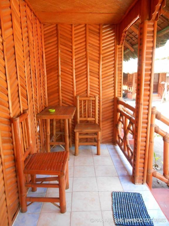 Pareja Tourist Inn Logon Luaran gambar