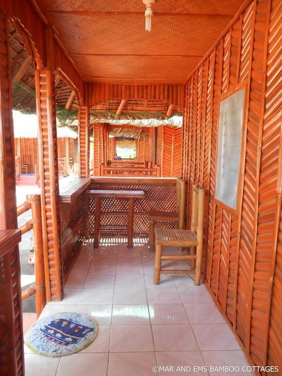 Pareja Tourist Inn Logon Luaran gambar