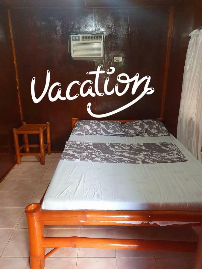 Pareja Tourist Inn Logon Luaran gambar